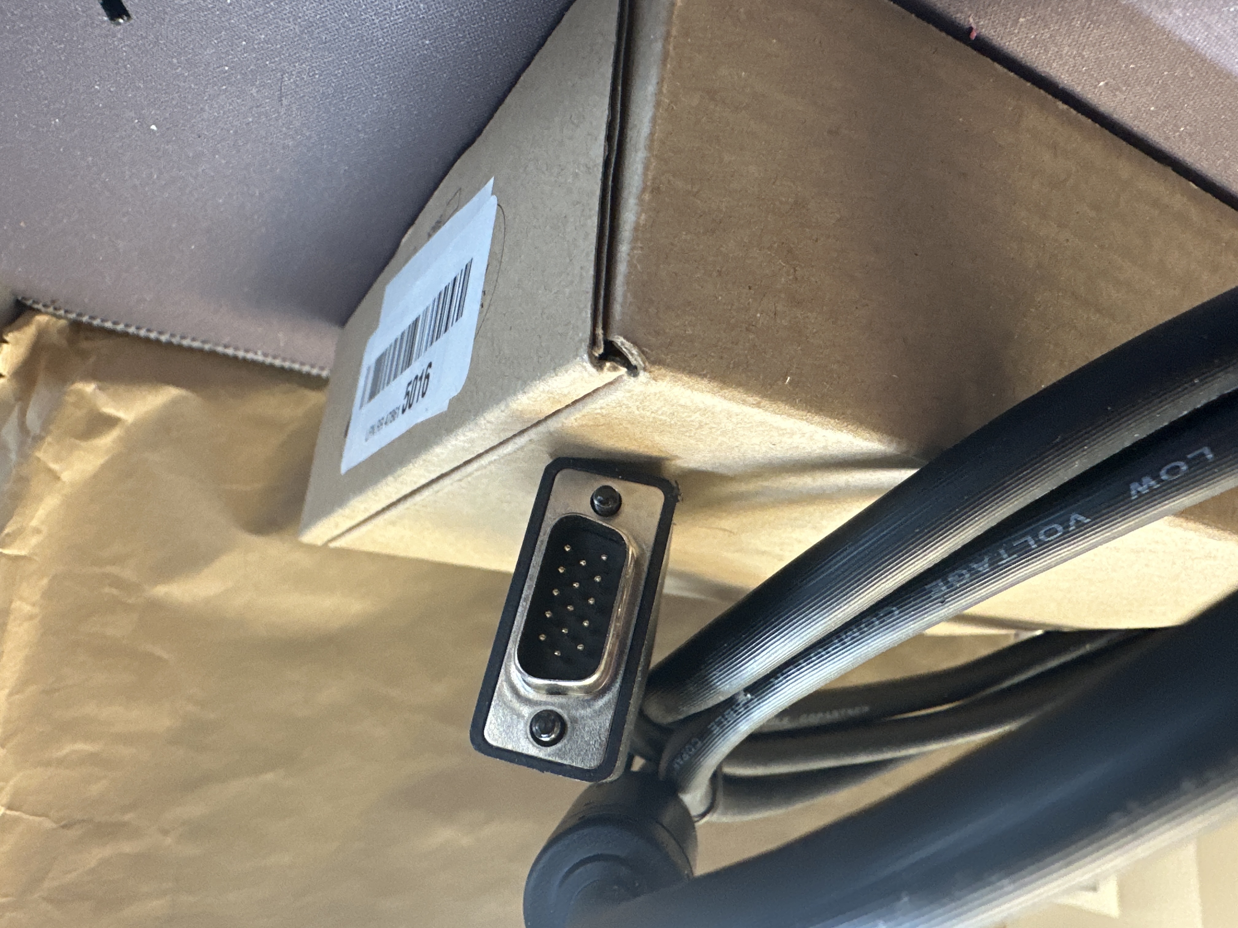 6FT VGA Monitor Cable 15-Pin Male to Male Low Voltage — photo 1