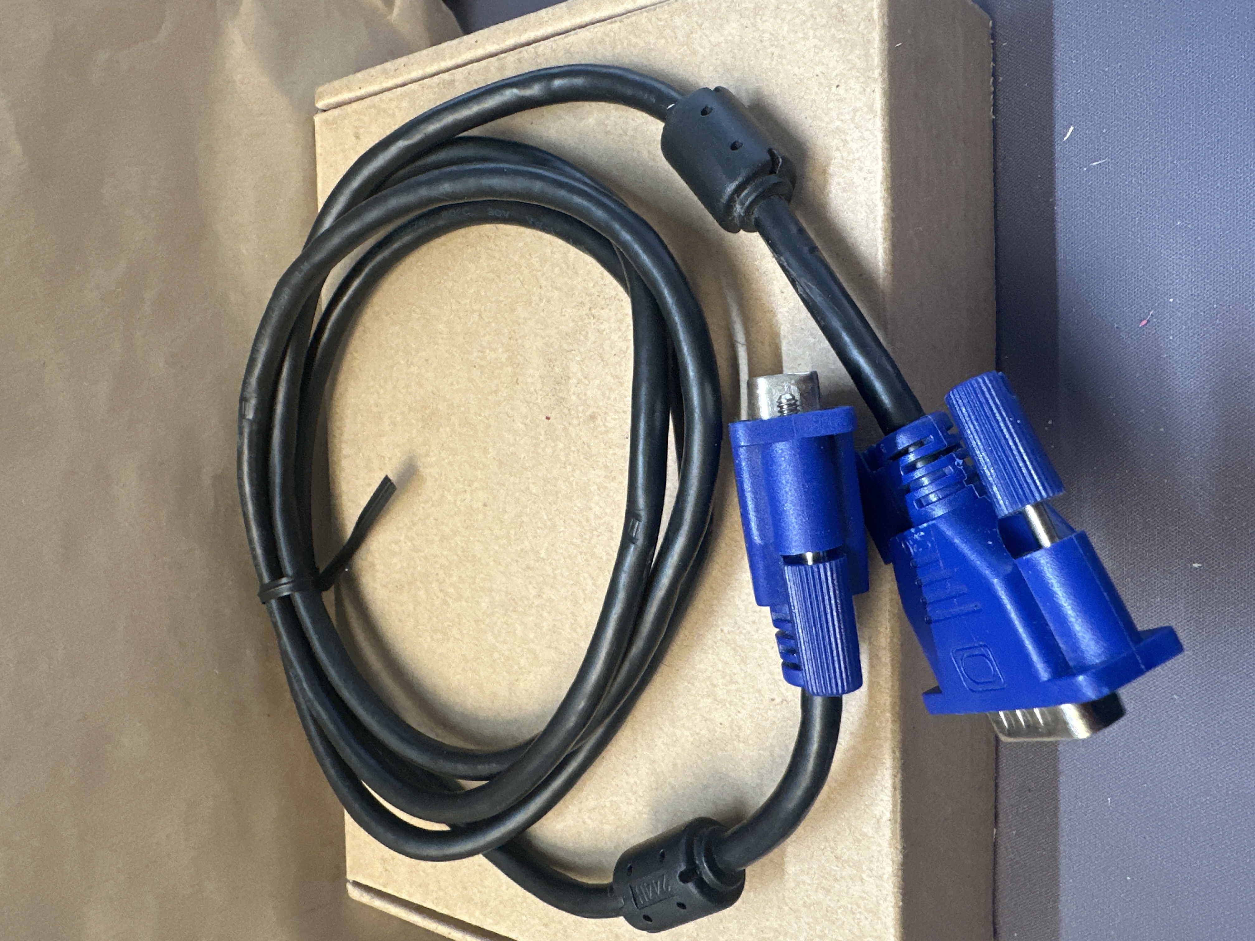 Dell 5FT 15-PIN HD VGA SVGA D-SUB Male to Monitor Video Cable — photo 3