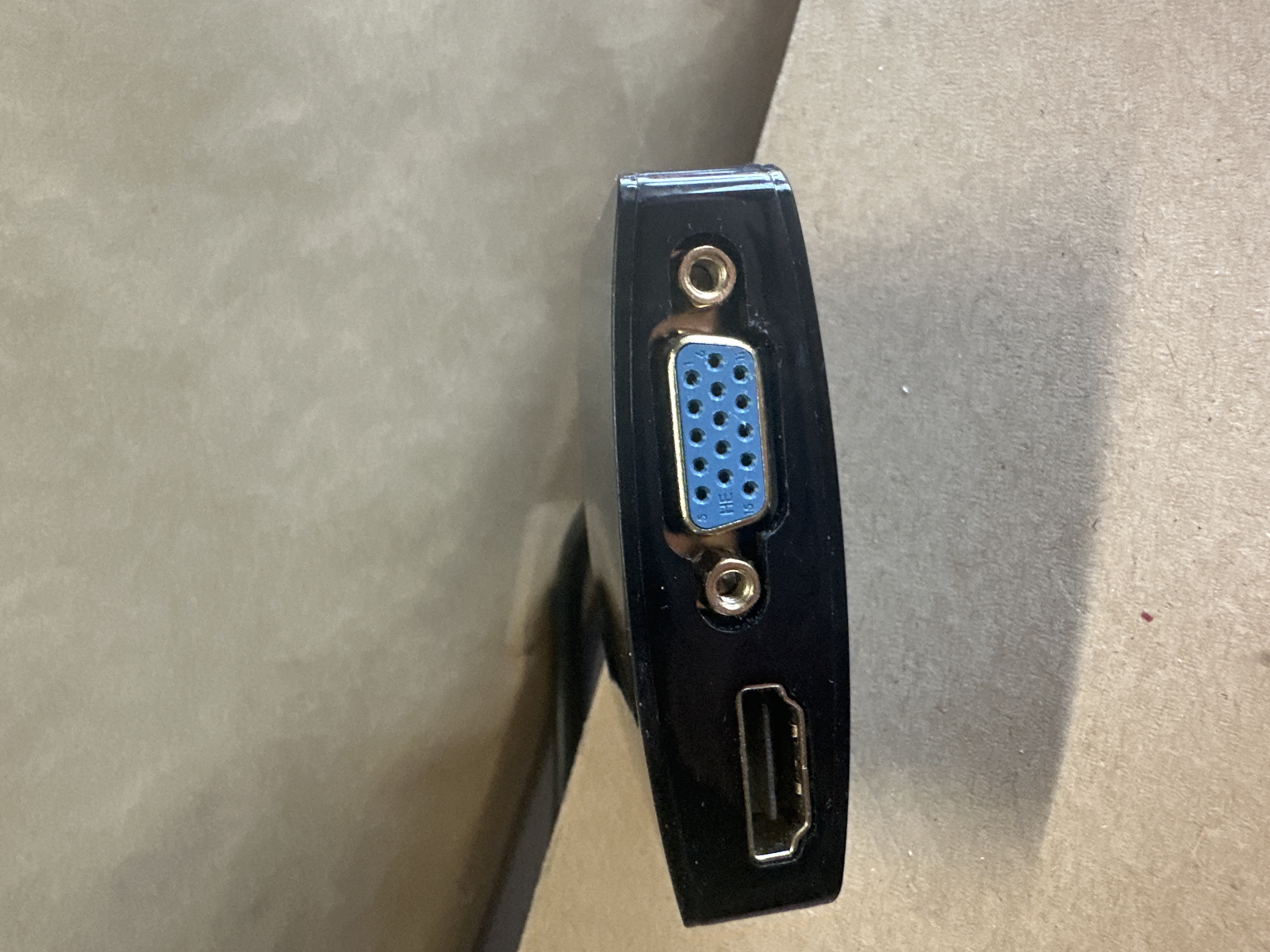 UGreen Mini Display Port to HDMI &amp; VGA Dual Converter Premium ABS Case (Black) (10439) — photo 5