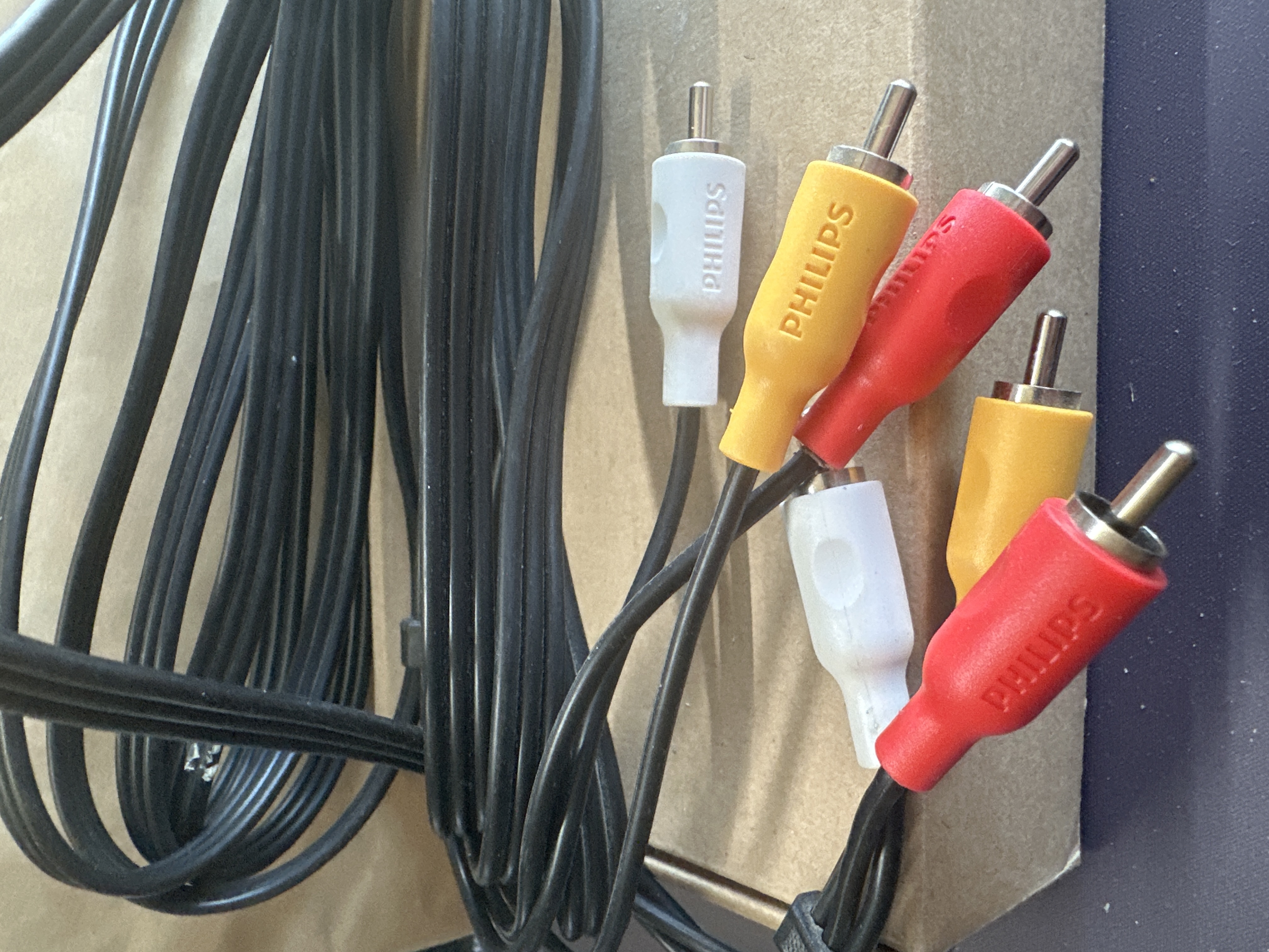 Philips Audio/Video RCA Cable ~12 Foot — photo 2