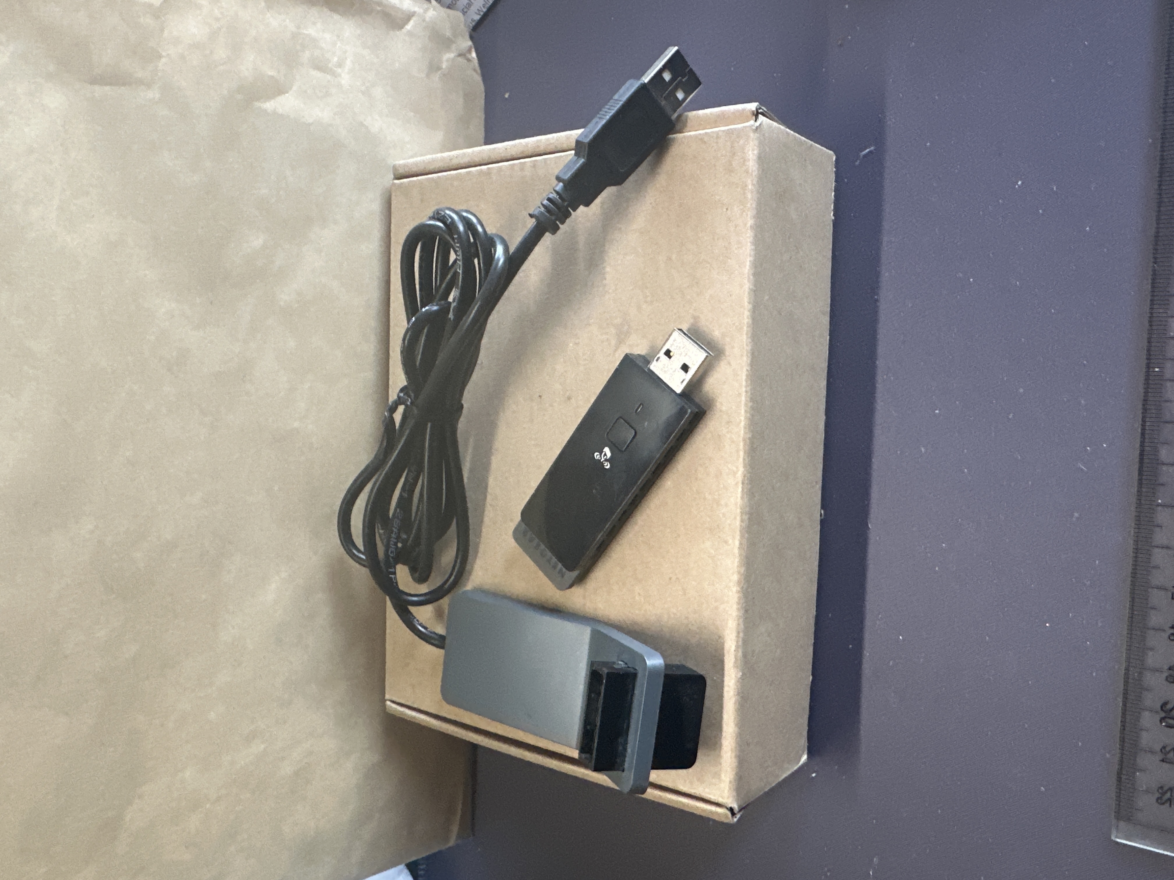 NETGEAR AC750 WiFi Range Extender — photo 1