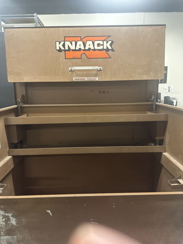 Knaack Model 89 Storagemaster Piano Box w/Casters  60" W x 30" D x 54" H