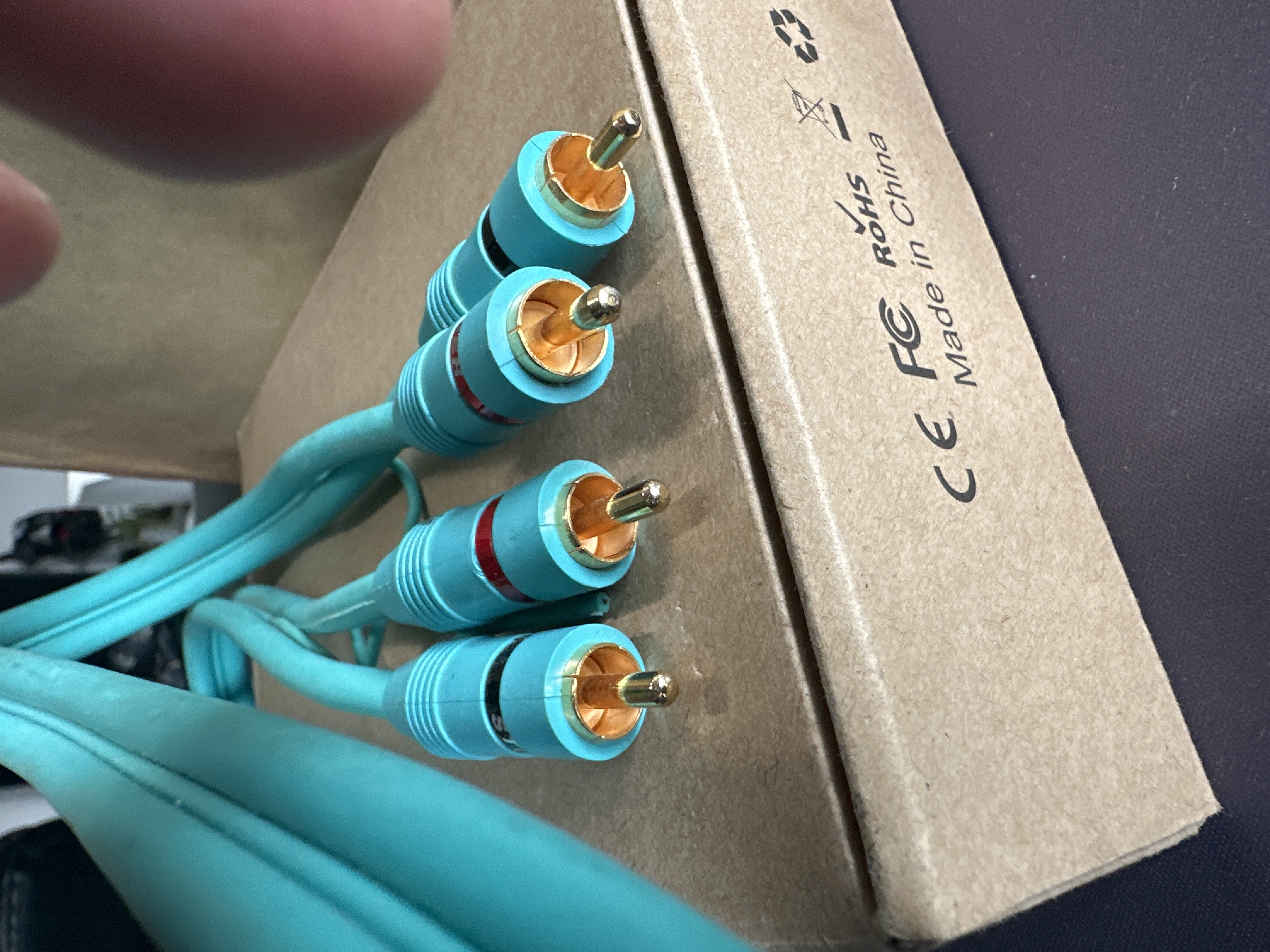 10ft. Stinger Venom Premium 2-RCA Male to Male Green Audio Cable, Gold Plated — photo 1