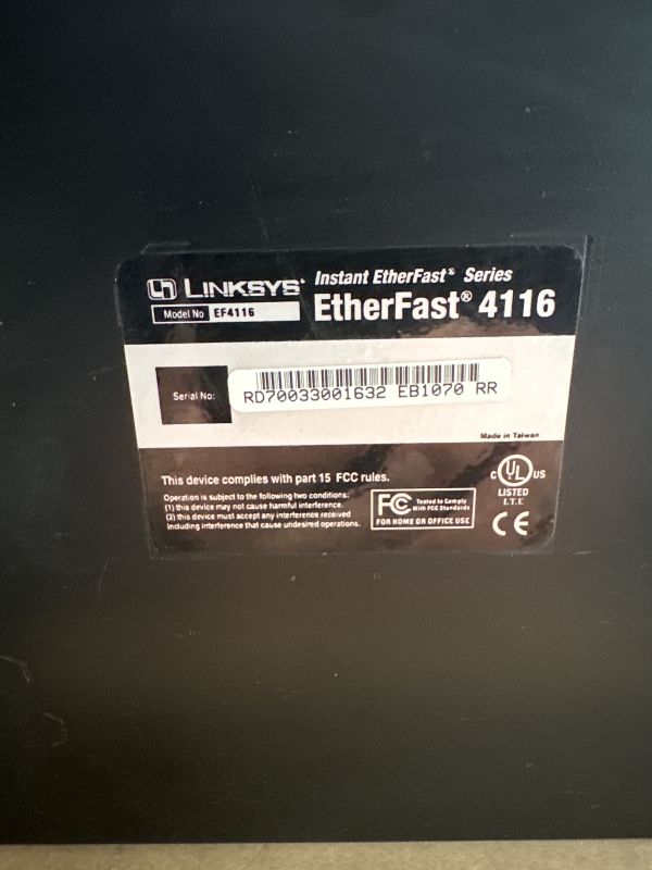 Linksys EtherFast EF4116 16-Port 10/100 Ethernet Switch