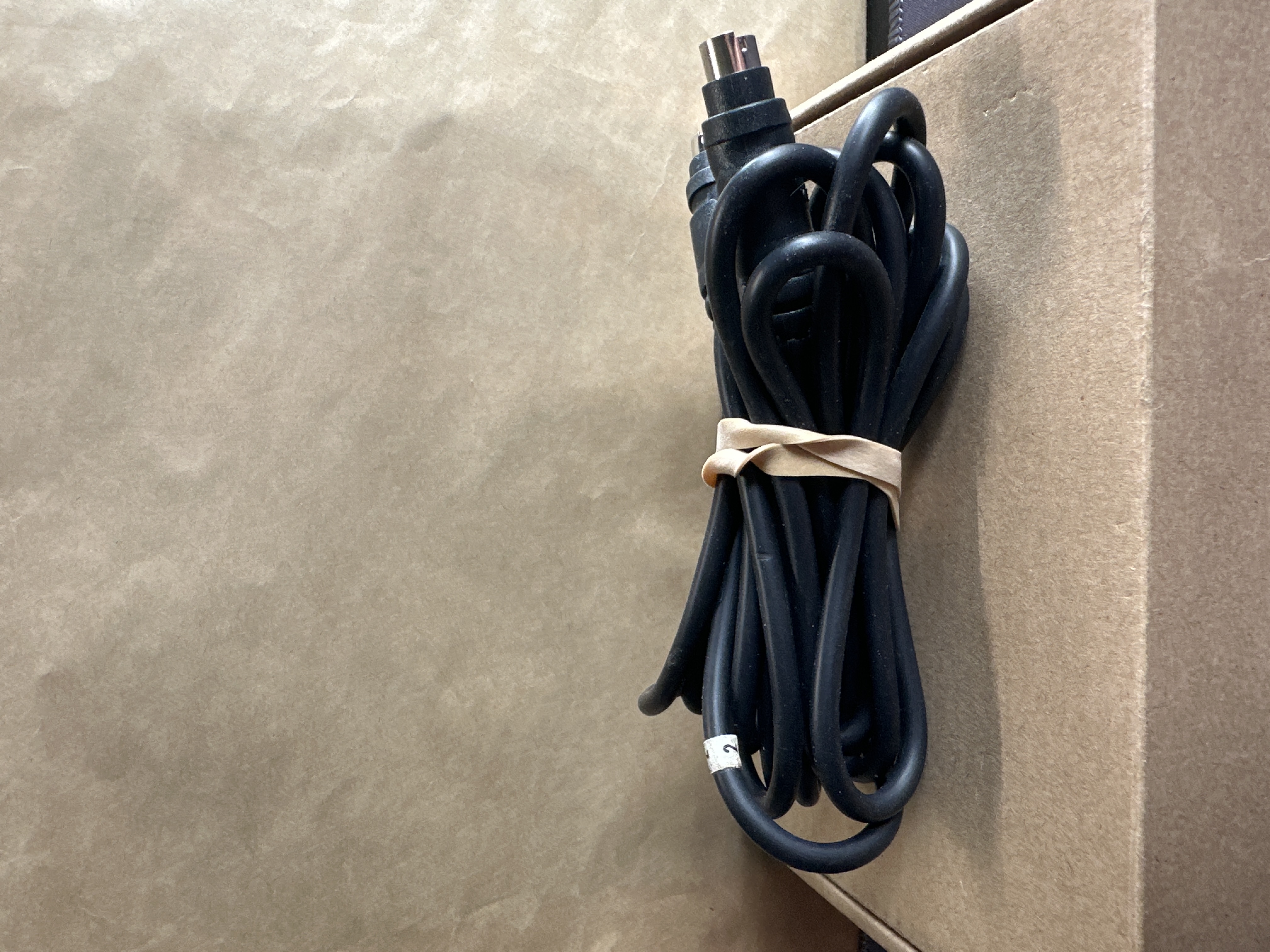 10 ft - PS/2 male-to-male cable 6-pin Mini-DIN — photo 1