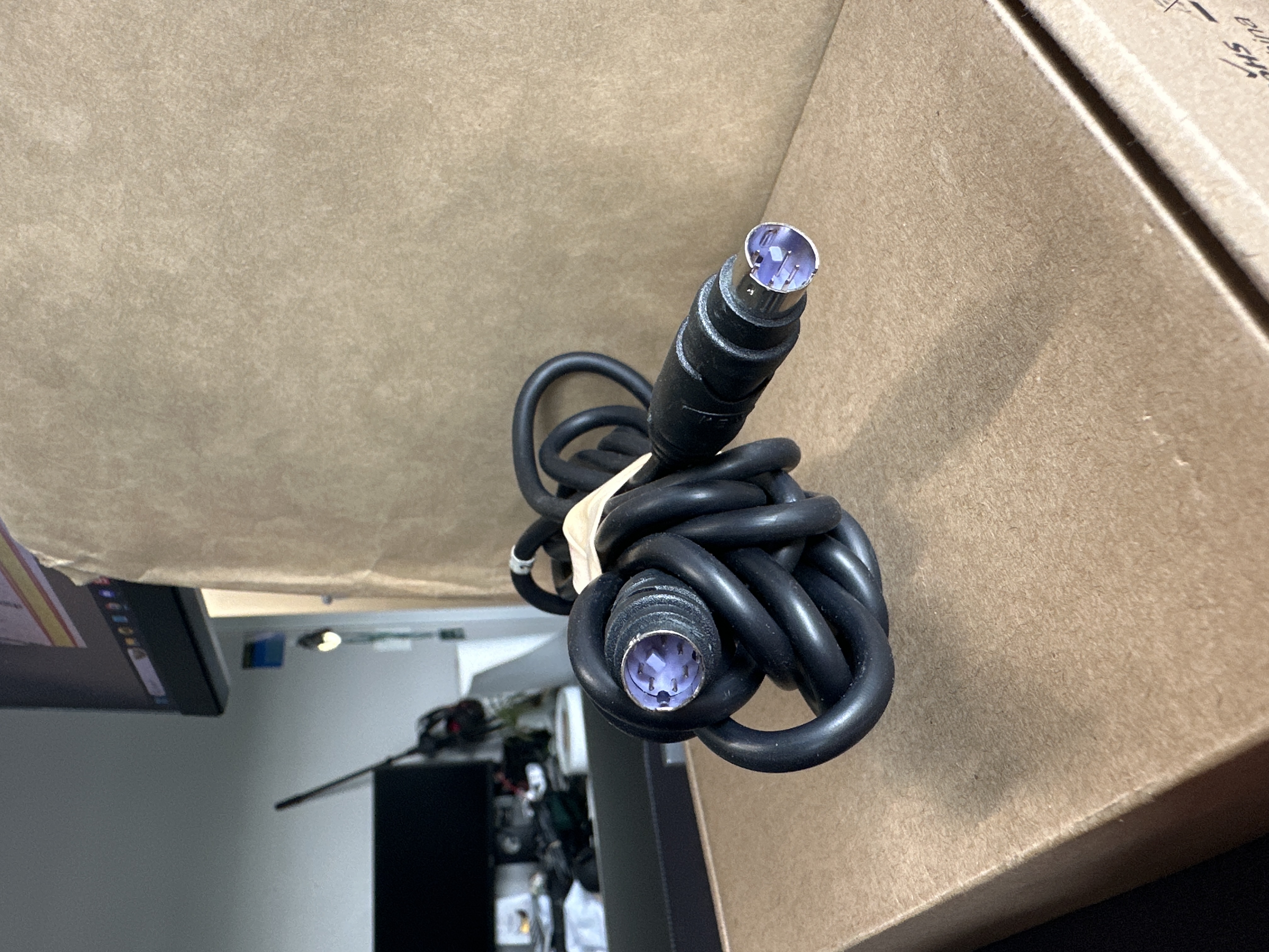 10 ft - PS/2 male-to-male cable 6-pin Mini-DIN — photo 2