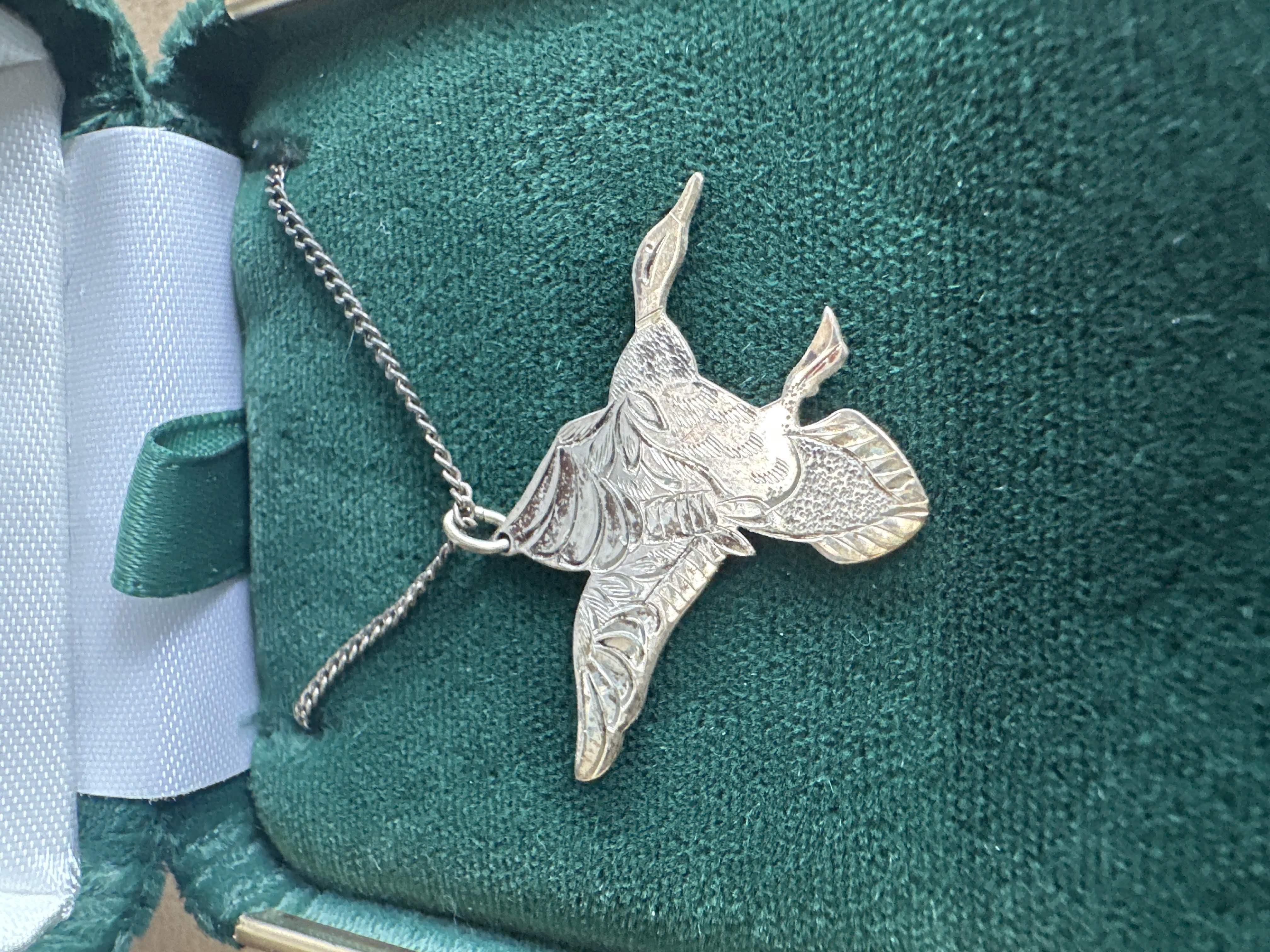D.U. 97 Sterling Silver Duck Pendant Necklace - Signed - Some Tarnishing — photo 2