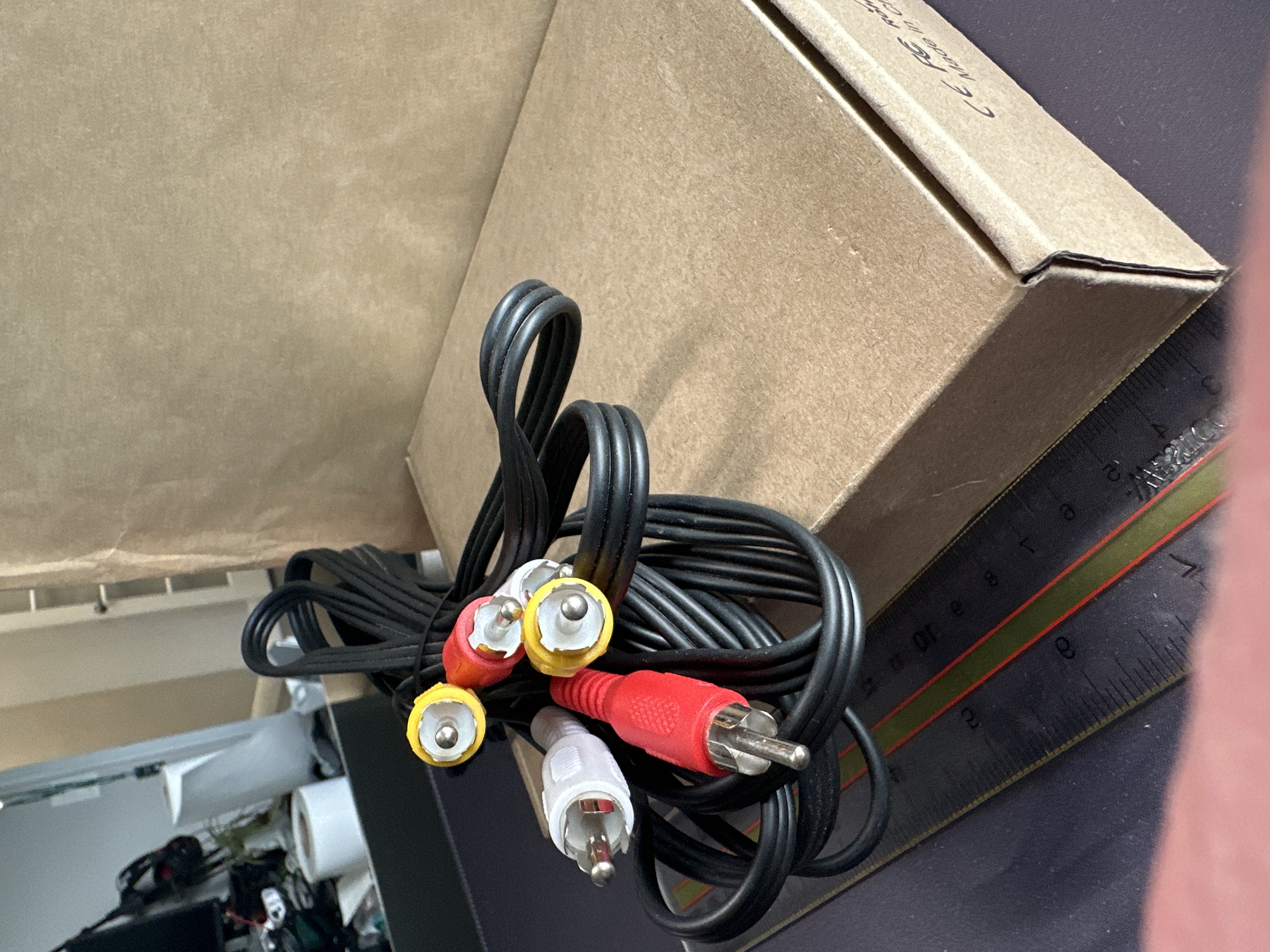 3 RCA Male to Male Composite Cable  - 10 FT — photo 1