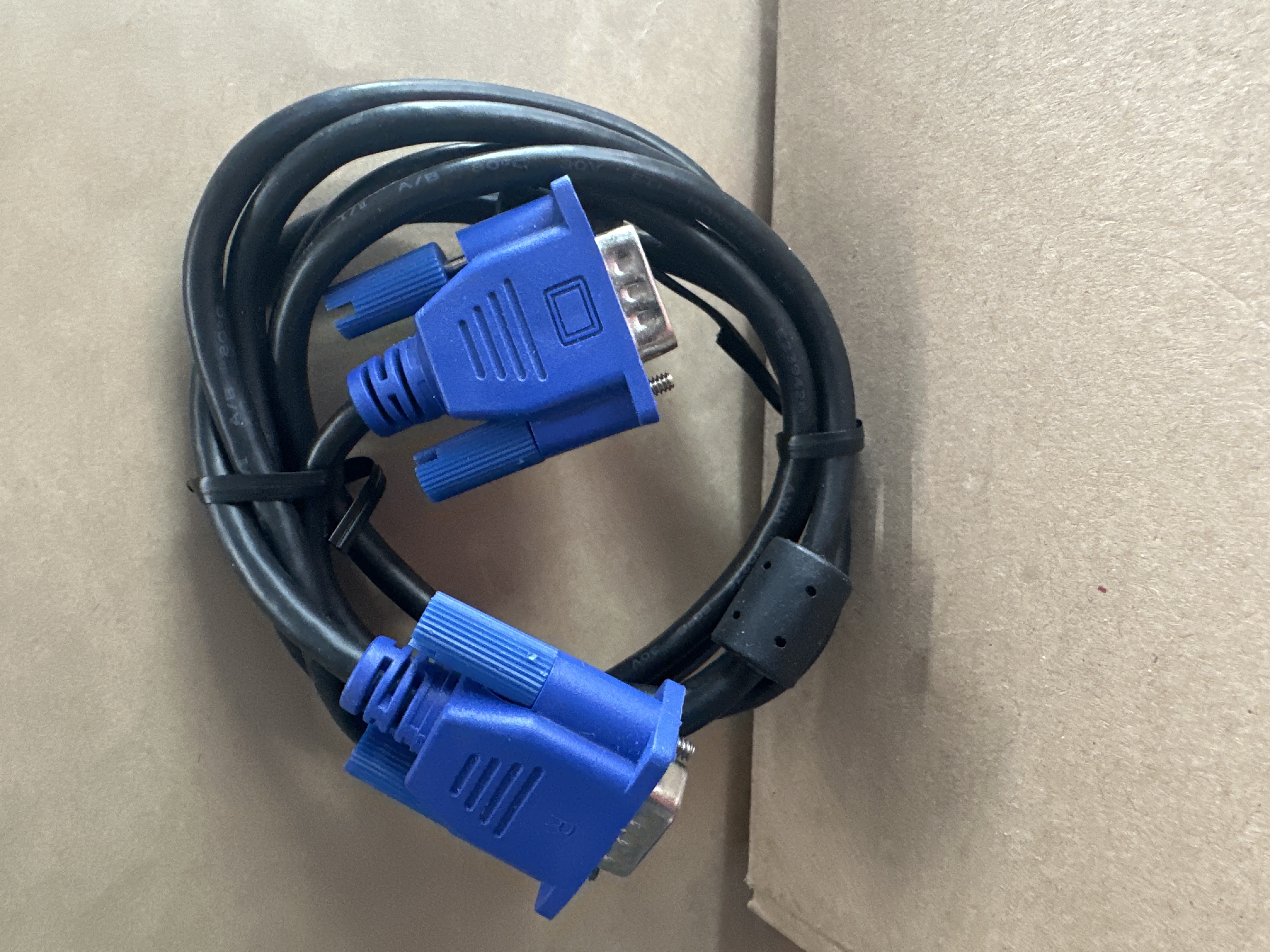 5 ft VGA Male to Male Cable — photo 2
